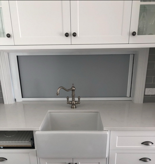 custom size kitchen blind behind faucet