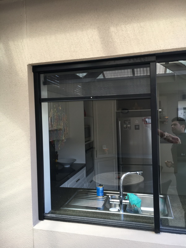 retractable fly screen on kitchen window